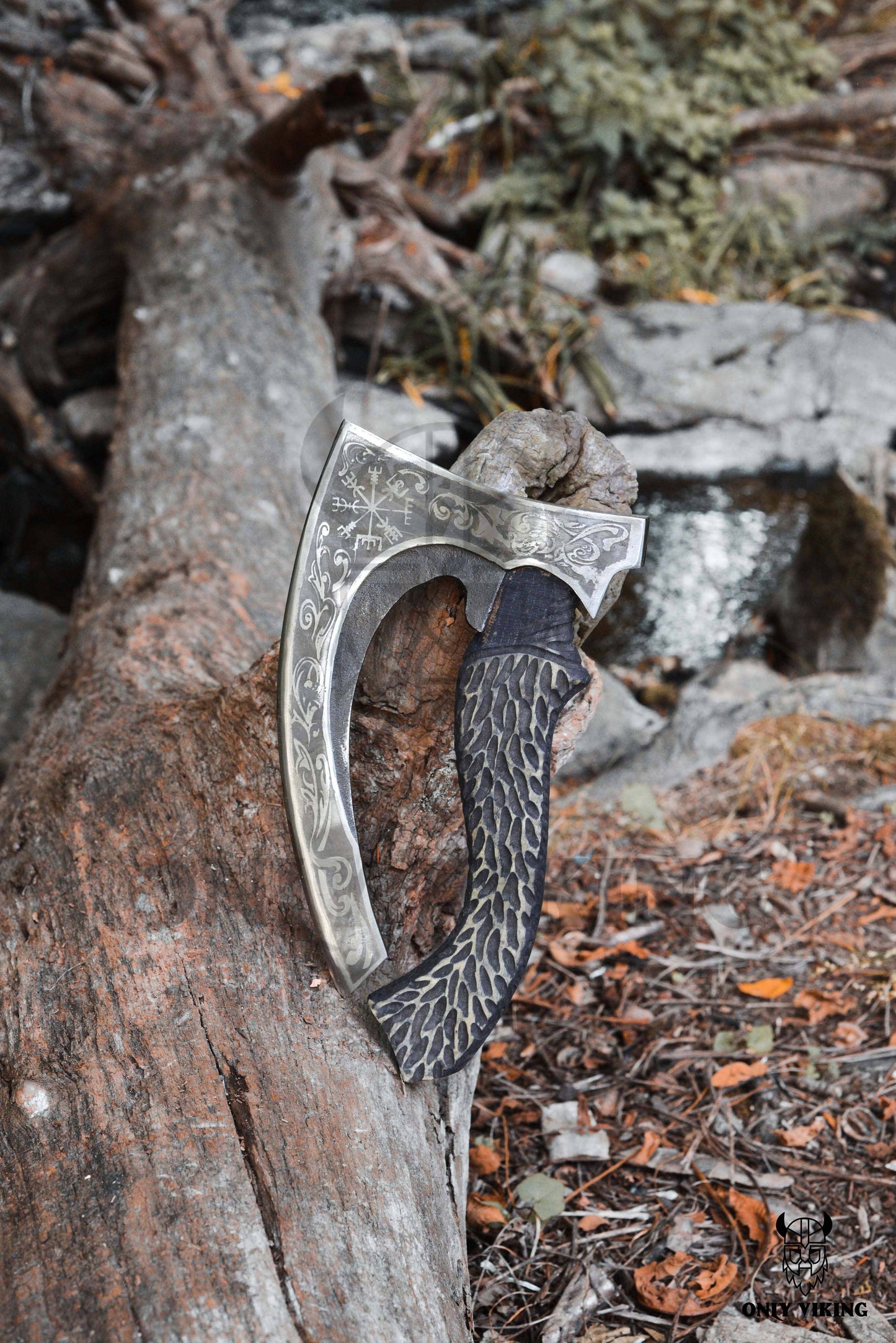 Pizza Cutter Axe & Leather Axe Sheath