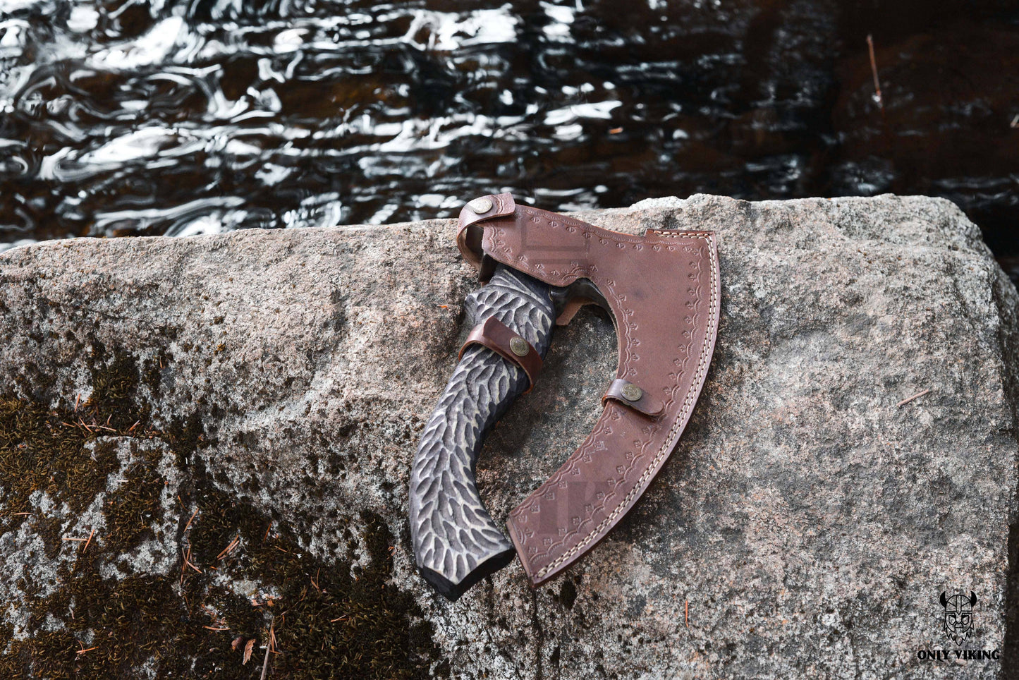 Pizza Cutter Axe & Leather Axe Sheath