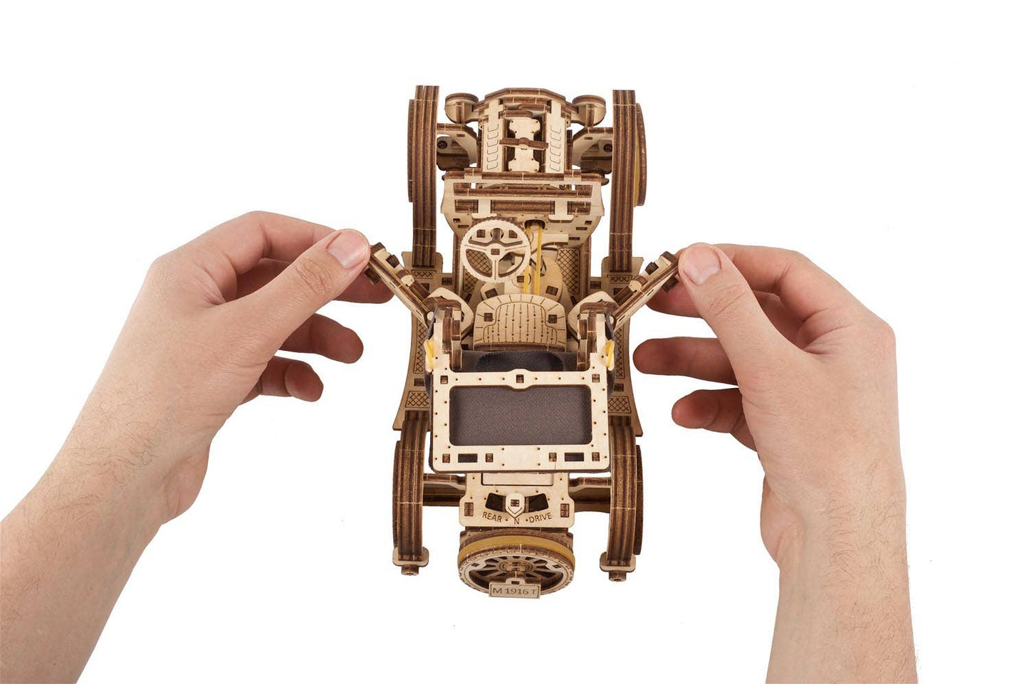 UGears Retro Car UGR-T -Wooden 3D Puzzles - DIY