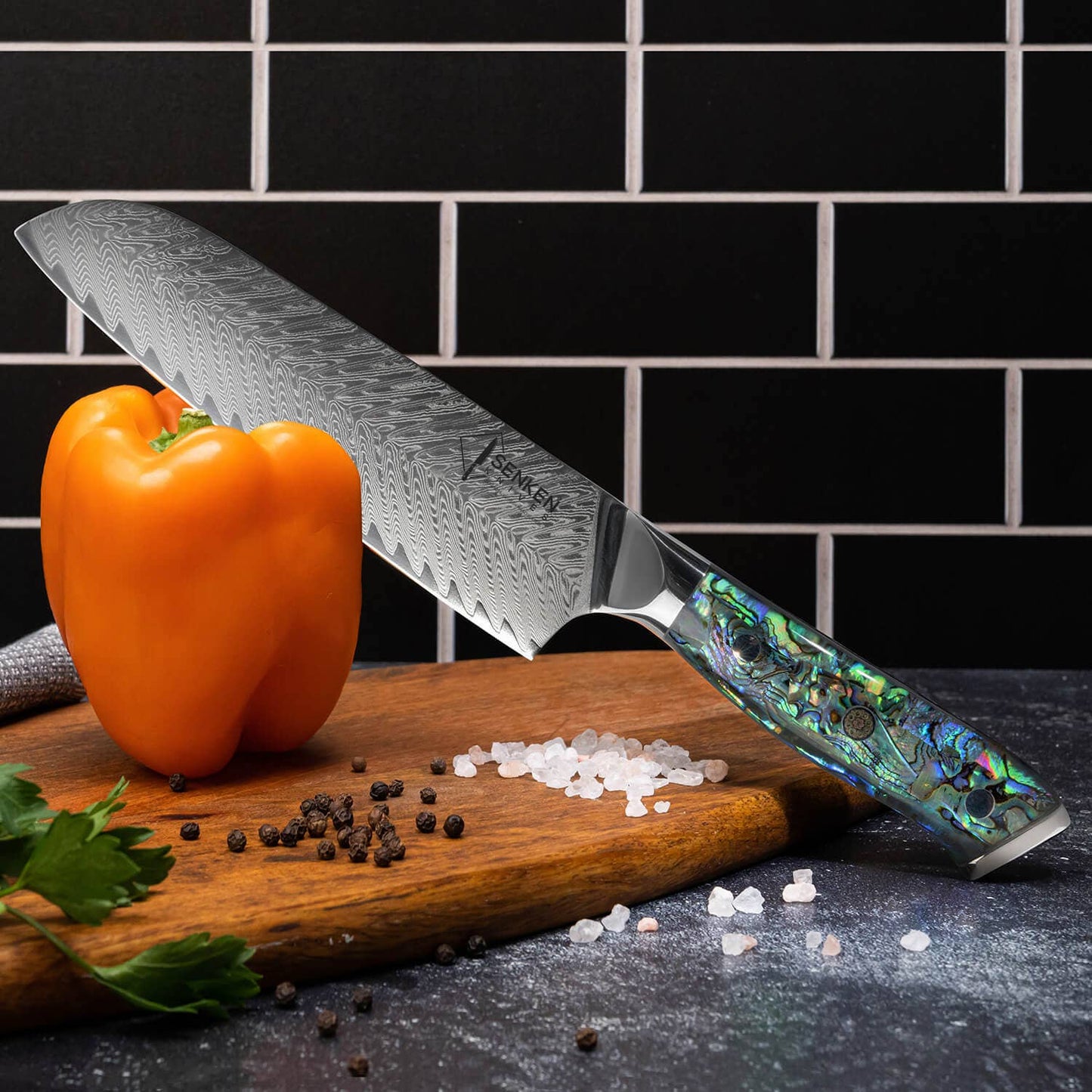 "Umi" Japanese VG10 Damascus Steel 7" Santoku Knife