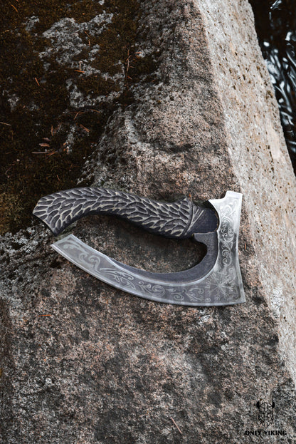 Pizza Cutter Axe & Leather Axe Sheath
