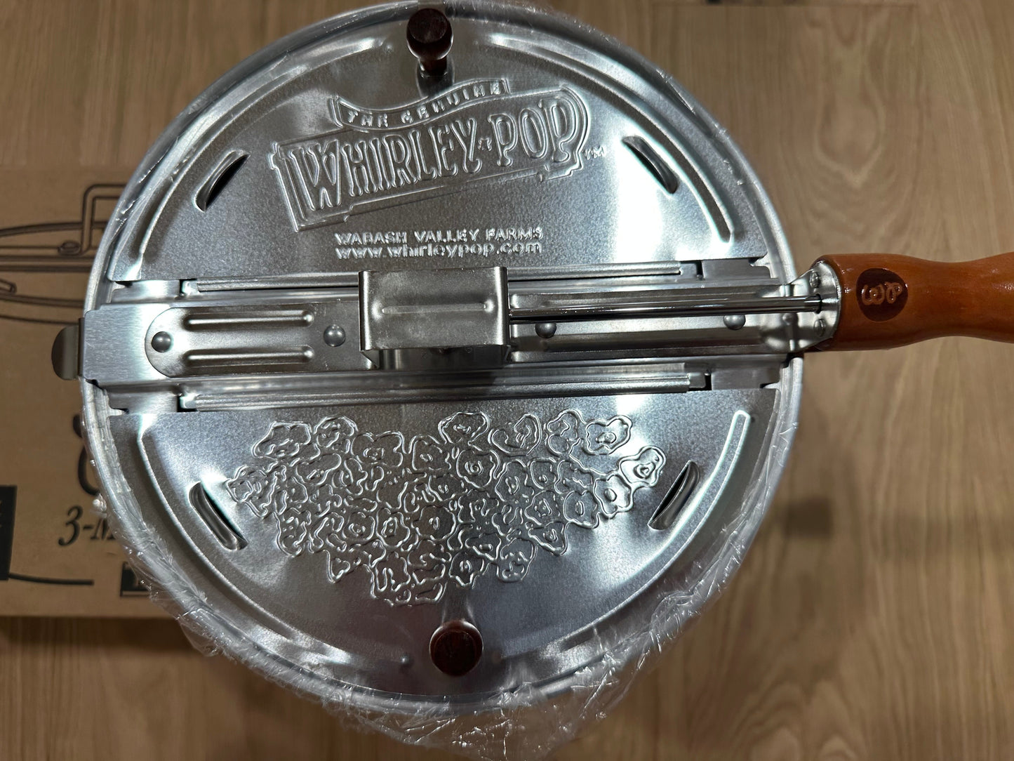 Assembled in USA 6-Quart Aluminum Whirley Popcorn Popper