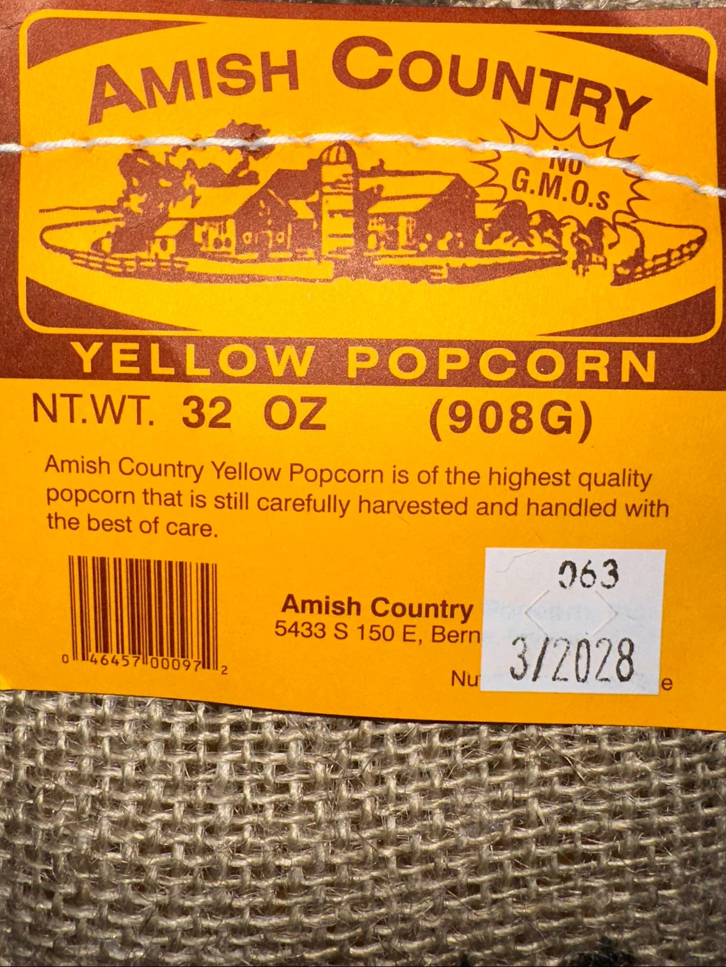 2lb Burlap Bag of Medium Yellow Popcorn Packed and Grown in USA